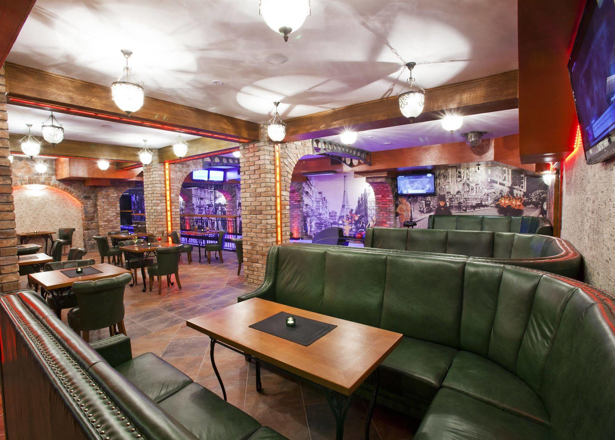 קארטוזי Hotel I Restauracja "Pod Orlem" מראה חיצוני תמונה