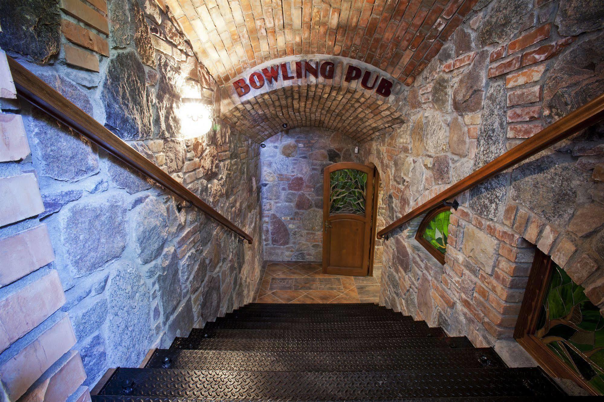 קארטוזי Hotel I Restauracja "Pod Orlem" מראה חיצוני תמונה